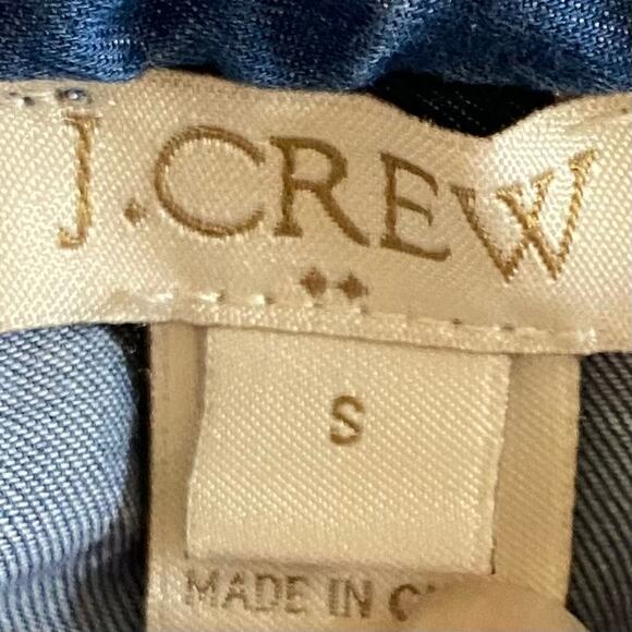 J CREW Off the Shoulder Chambray Top Size Small Boho Summer Coastal Chic Casual - Picture 6 of 7